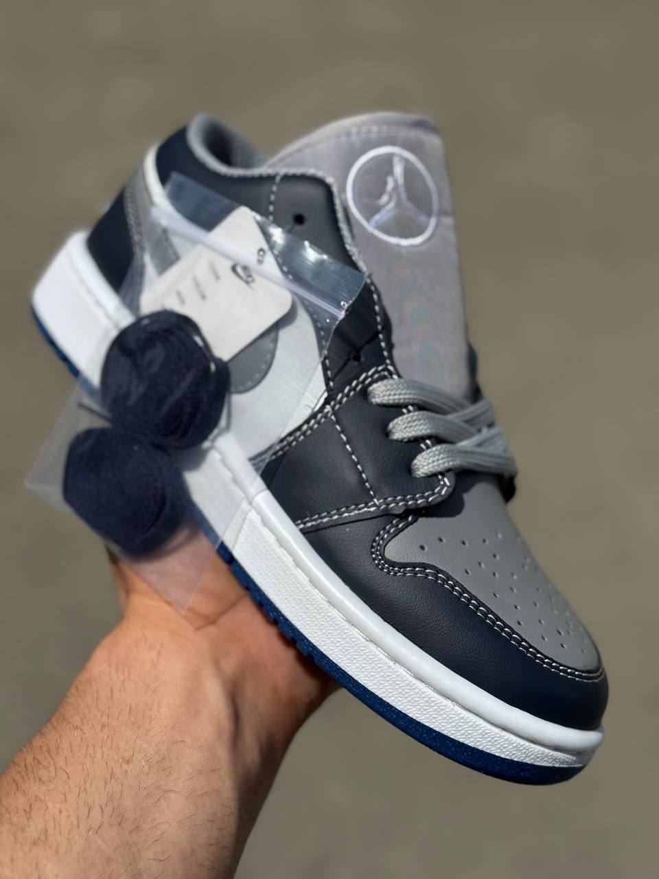 کتونی نایکی جردن ۱ لو خاکستری مشکی (Nike Jordan 1 Low Grey)کد1