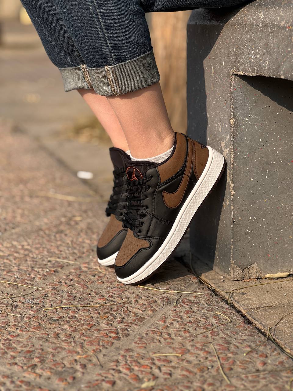 کتونی نایکی ایر جردن ۱ لو (Nike Air Jordan 1 Low) رنگ قهوهای مشکی کد18
