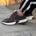 کتونی نایکی مدل Nike V2K Run رنگ قهوهای شکلاتی کد13
