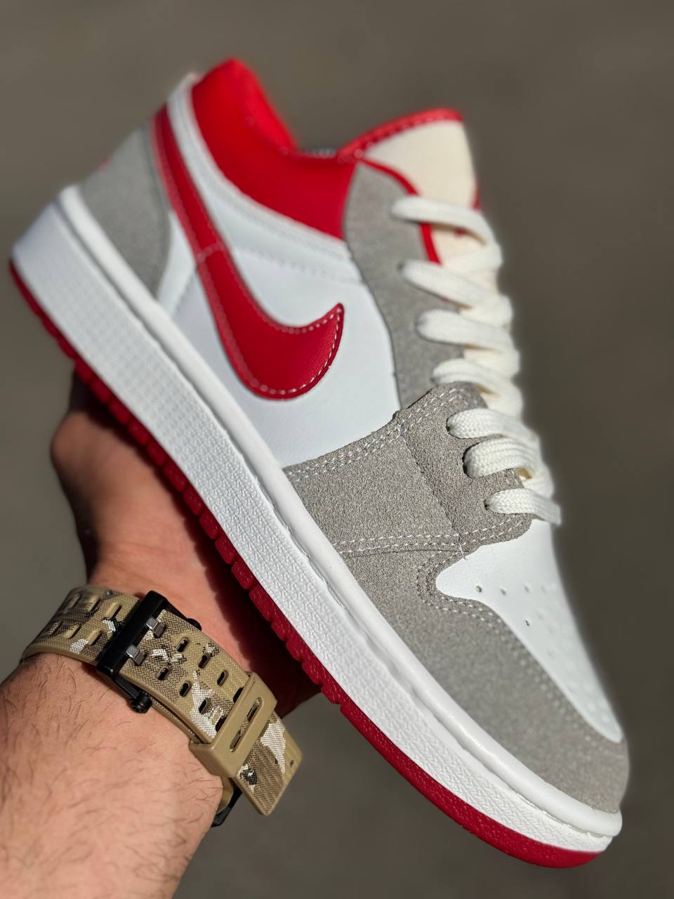 کتونی نایک ایر جردن ۱ لو خاکستری قرمز - Nike Air Jordan 1 Low Light Smoke Grey Redکد40