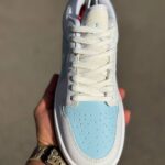 کتونی نایکی جردن 1 لو آیس بلو Nike Air Jordan 1 Low Ice Blueکد37