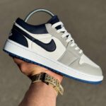 کتونی نایکی جردن 1 لو سرمه‌ای طوسی Nike Air Jordan 1 Low Navy Greyکد38