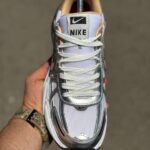 کتونی نایک مدل Nike V2K Run رنگ سفید نقرهای کد31