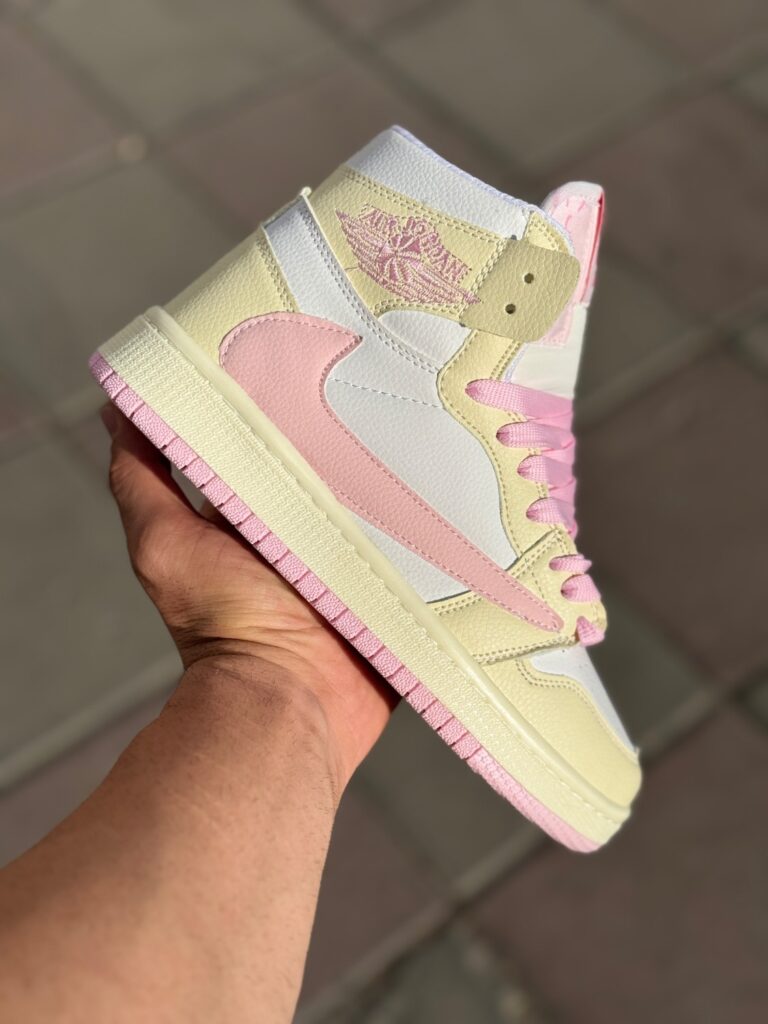 کتونی نایک ایر جردن ۱ ساقدار لیمویی صورتی (Pastel Lemon Pink)-کد131