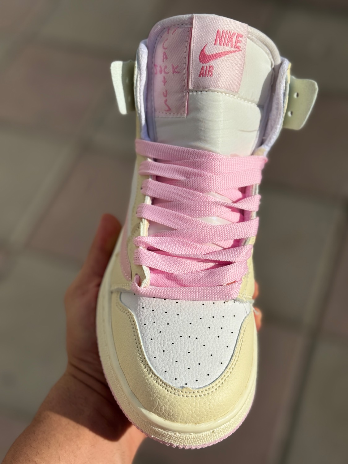 کتونی نایک ایر جردن ۱ ساقدار لیمویی صورتی (Pastel Lemon Pink)-کد131